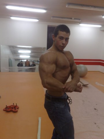 The Teen Bodybuilding Page 30